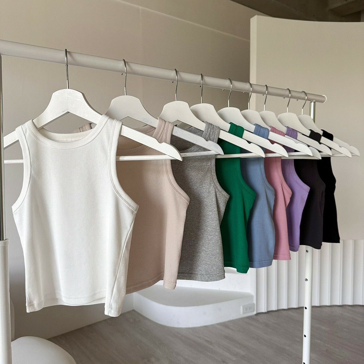 #18760 彈性短版螺紋削肩背心