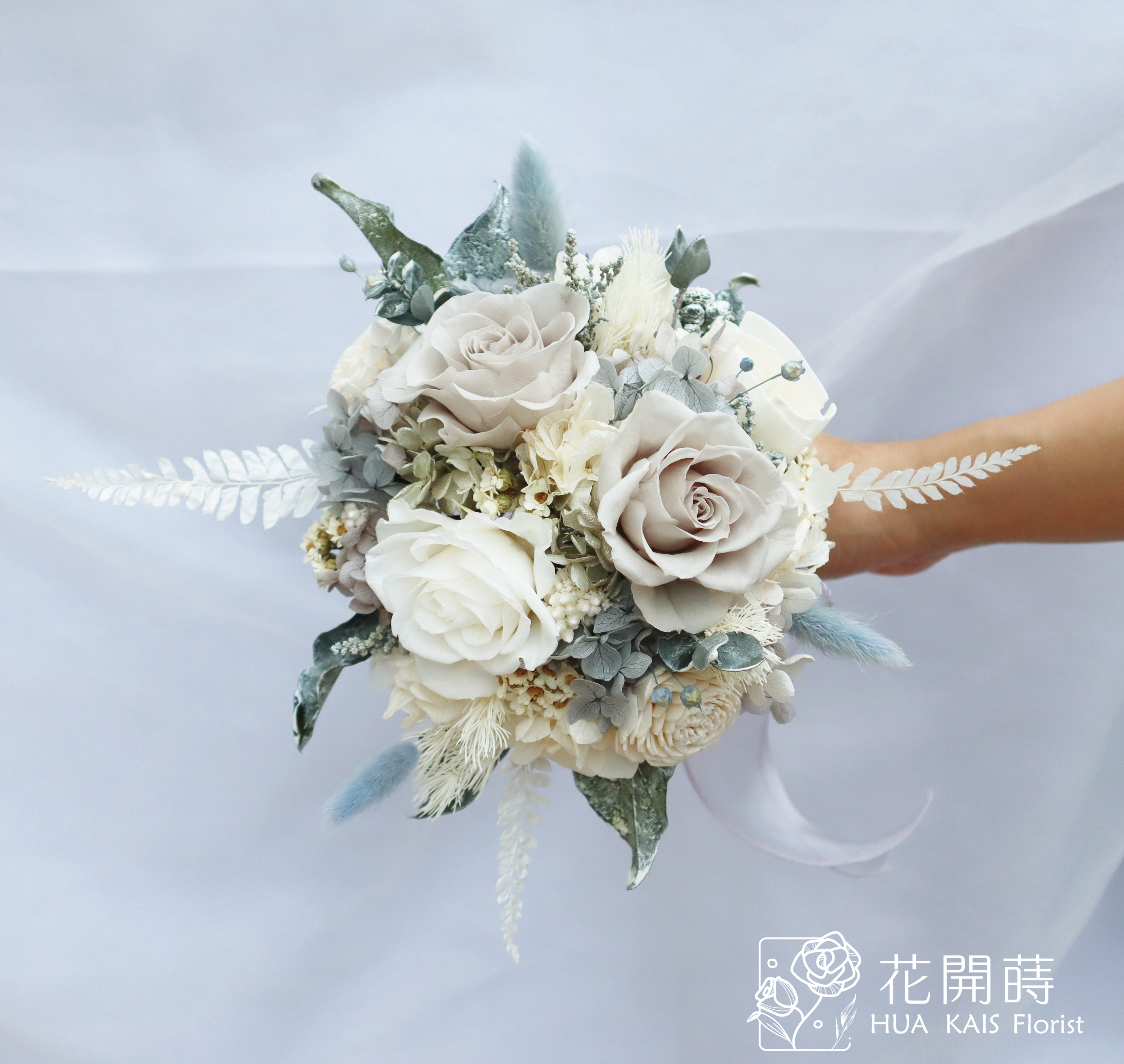新娘捧花|莫蘭迪灰白永生捧花|永生花捧花|外拍捧花|韓式捧花|圓形捧花|莫蘭迪色捧花|灰色捧花|永生捧花