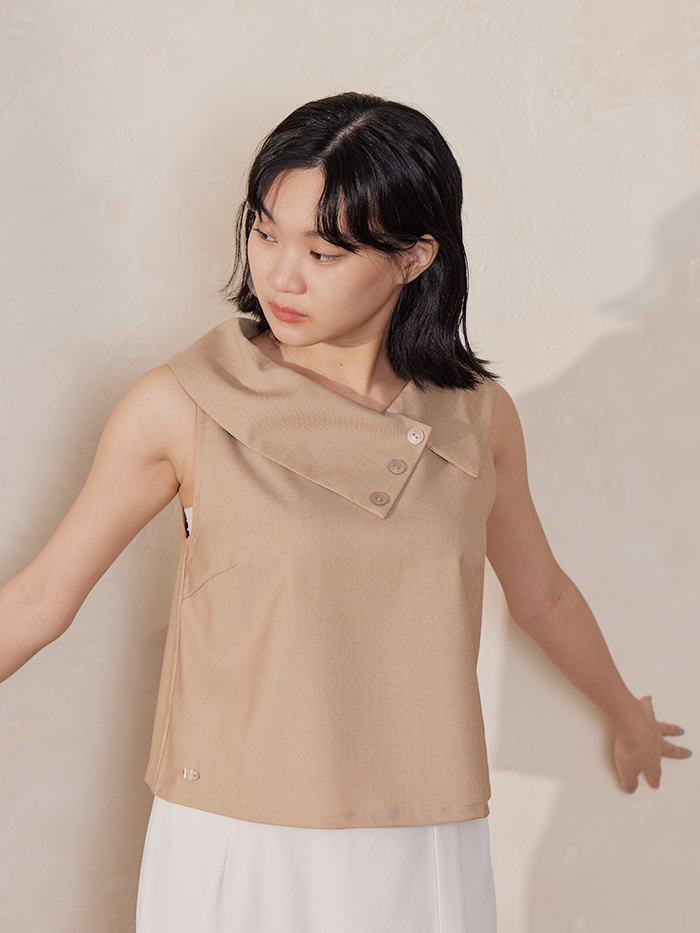 親親翻領造型無袖上衣-一起