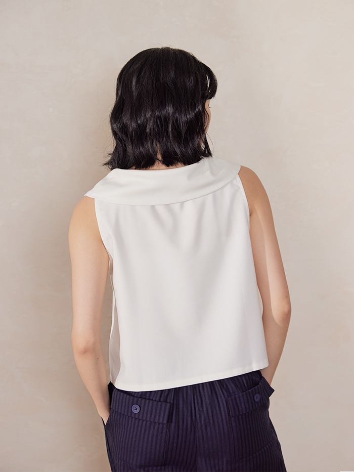 親親翻領造型無袖上衣-日出