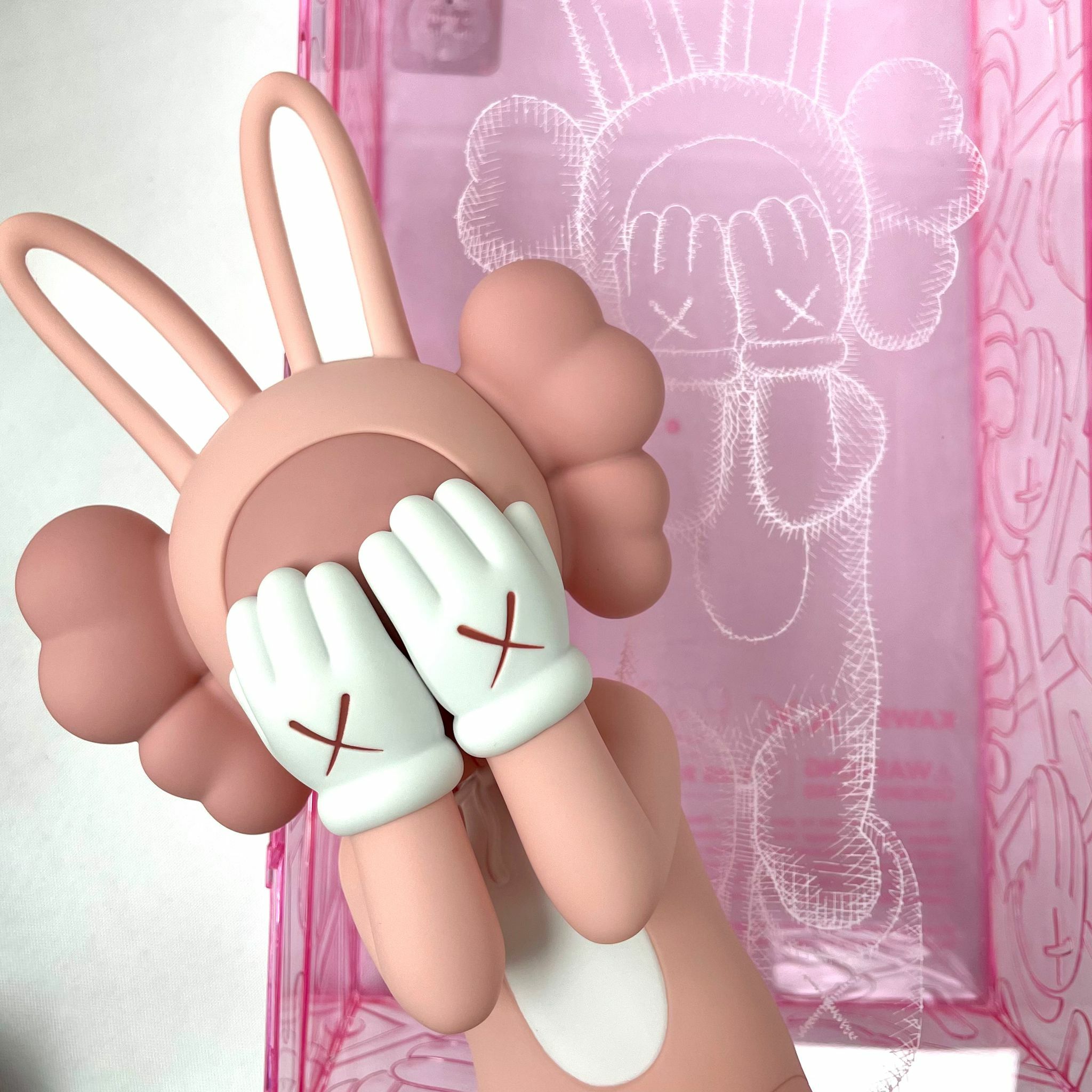 KAWS:HOLIDAY INDONESIA - Figure (Pink)