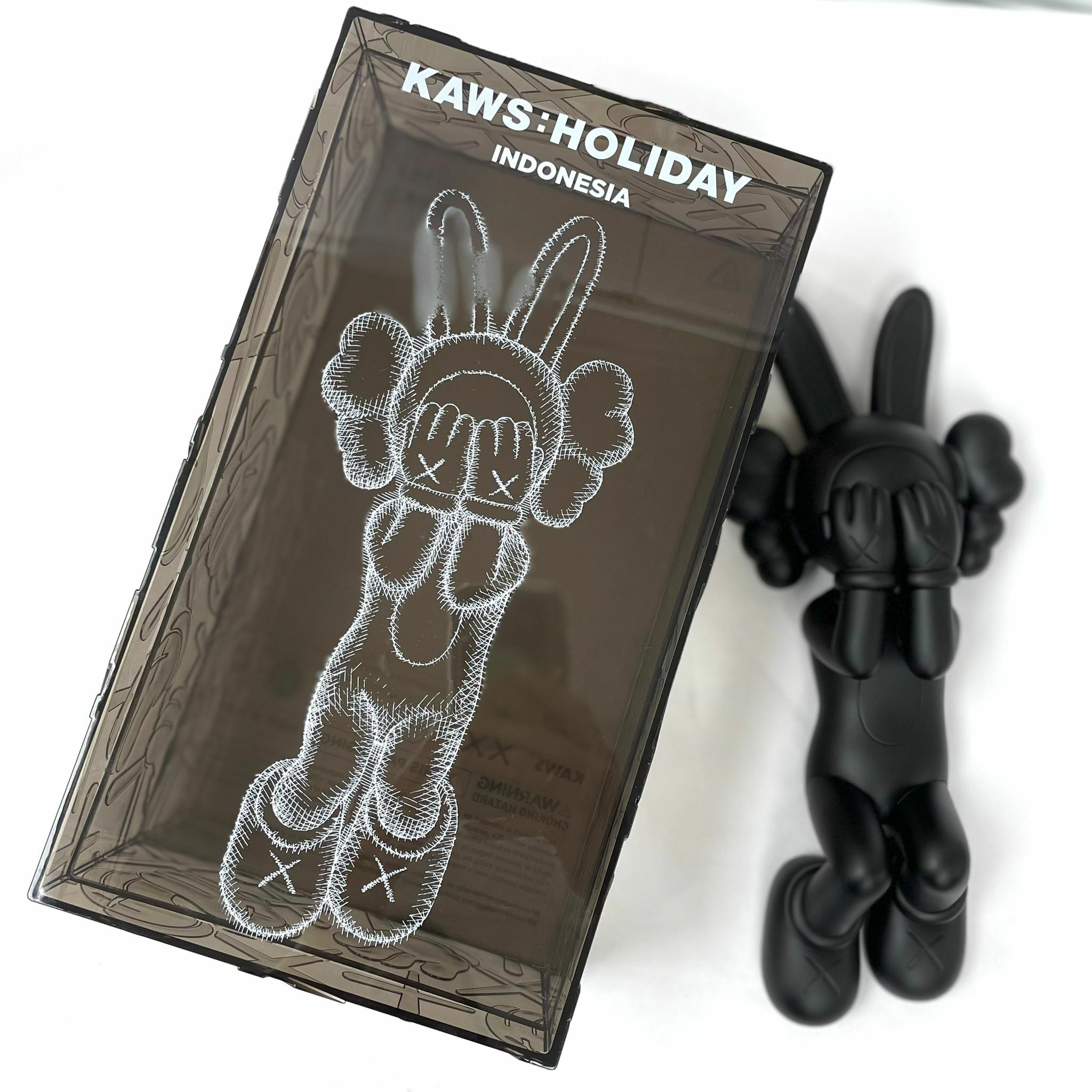 KAWS:HOLIDAY INDONESIA - Figure (Black)
