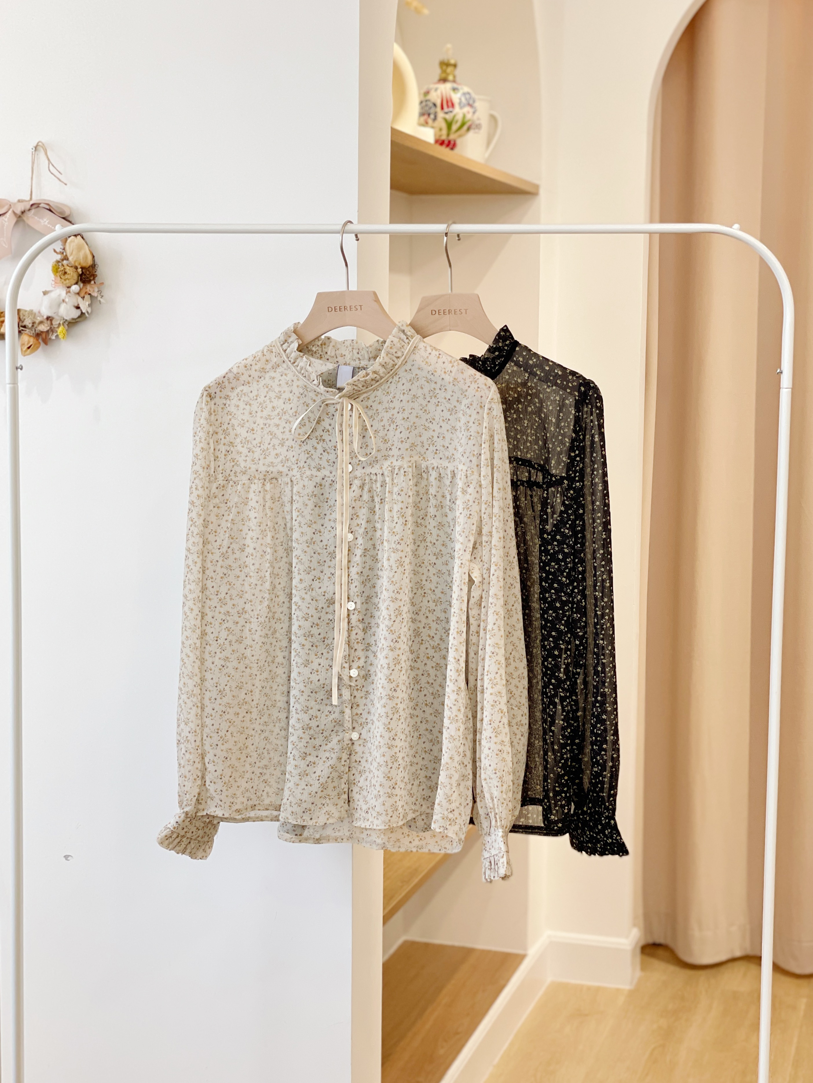 T818 Adela Floral Blouse