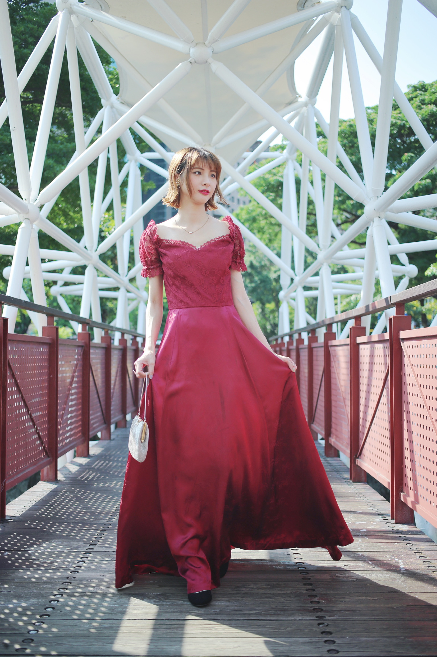 Vintage Dress / 古著酒紅色蕾絲桃心領禮服