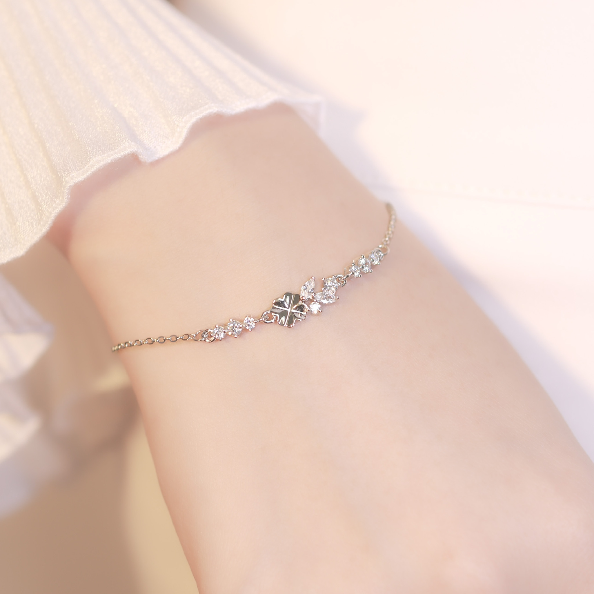 | 925純銀・ 白金 | 幸福之蘊手鏈 | BR0955 |