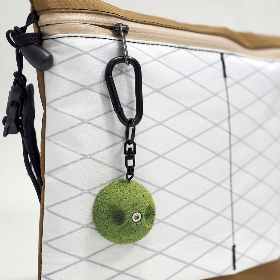 掐指一算 / 岩點吊飾