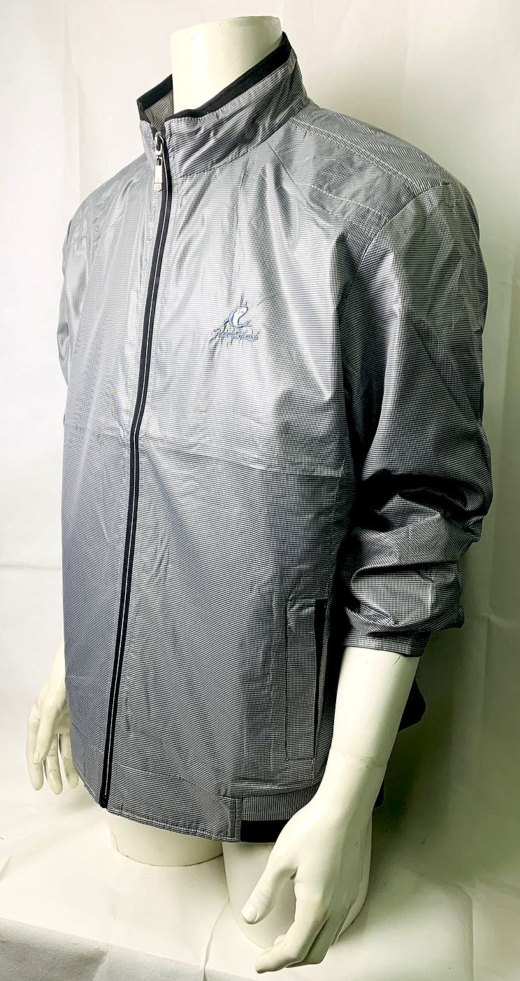 輕量機能防風外套