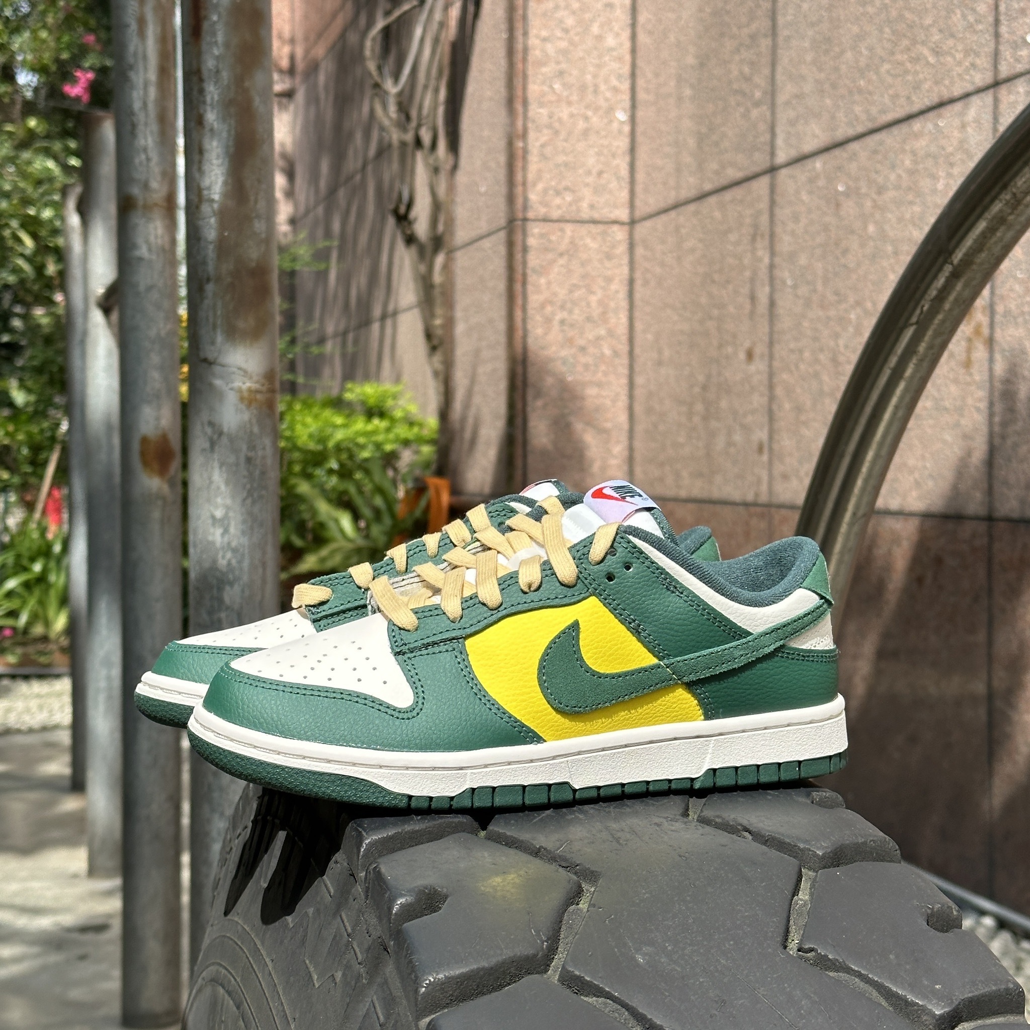 Nike Dunk Low Noble Green 綠黃巴西奶油鞋帶女鞋男段FD0350-133