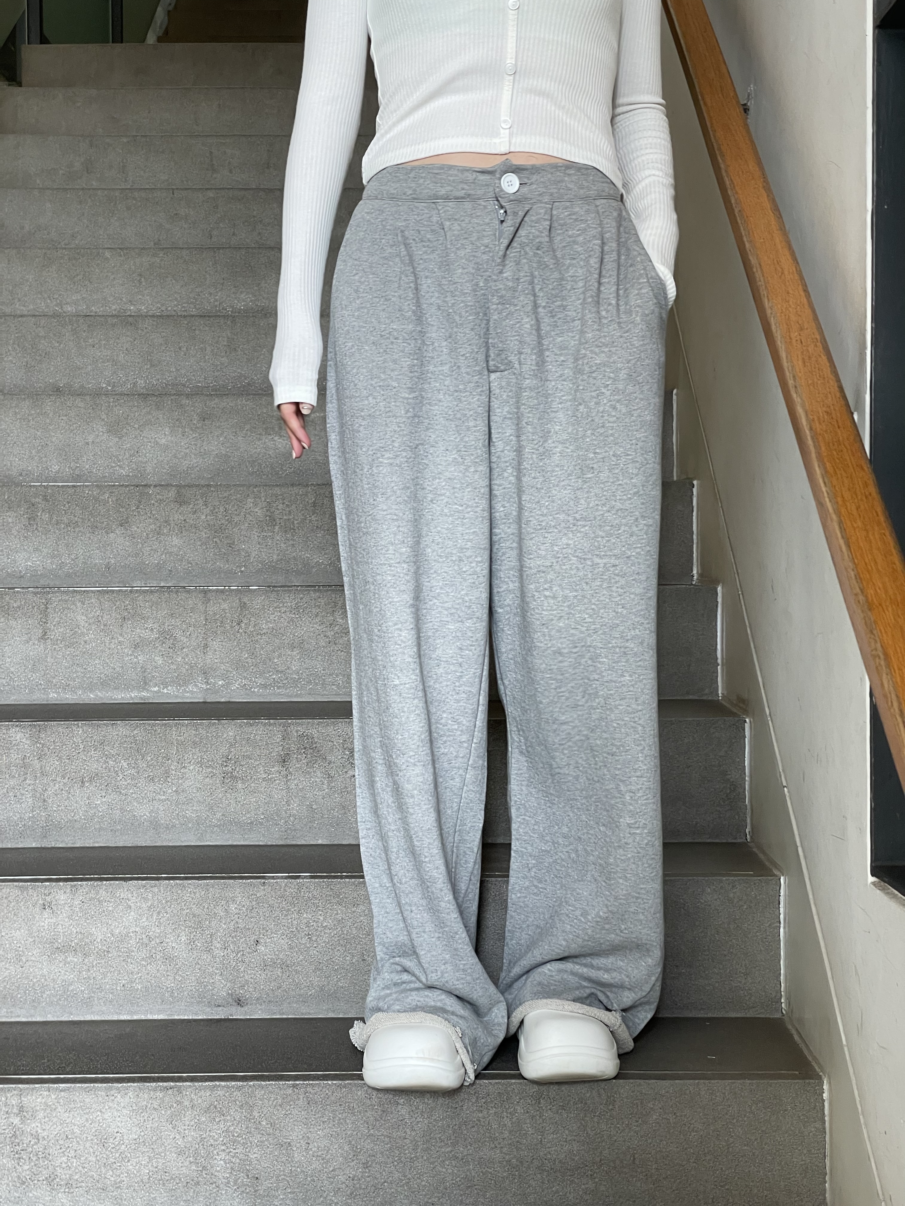 (現貨)  闊鬆高腰棉褲 P1001 (灰/黑)