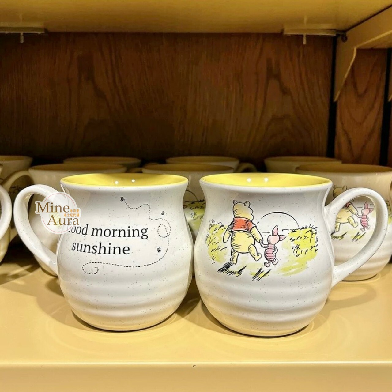 小熊維尼 Winnie the Pooh 牽小豬 皮傑 piglet 手繪風圖案 陶瓷馬克杯 水杯 -上海迪士尼樂園