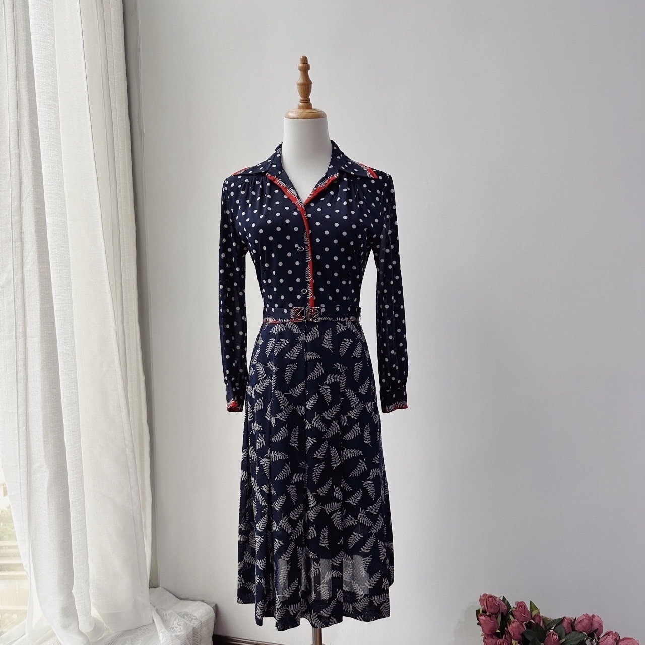 深藍波點葉子圖紋長袖連身裙