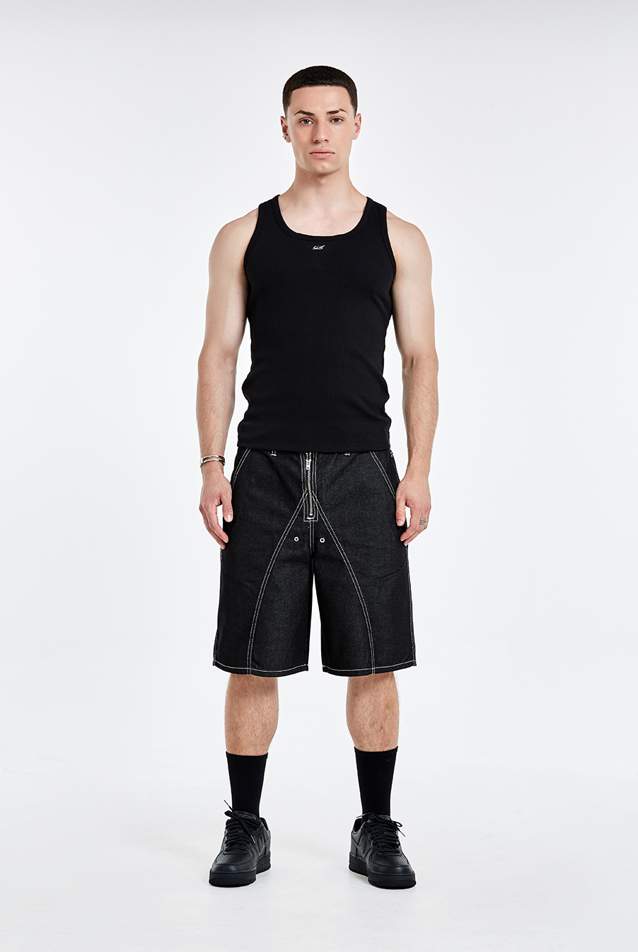METAL  LOGO Sleeveless - BLACK