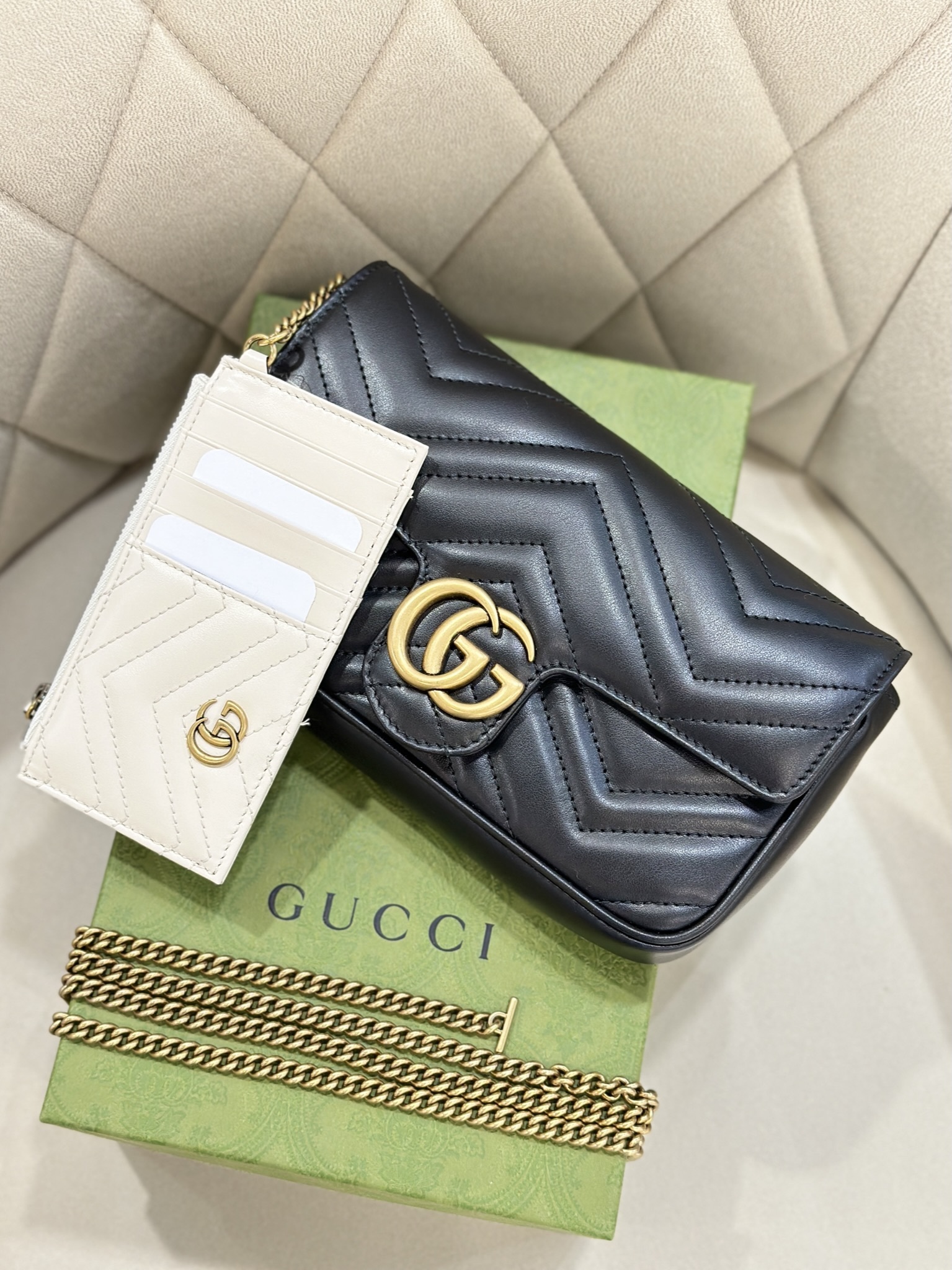 GUCCI GG Marmont Mini Bag with Cardholder