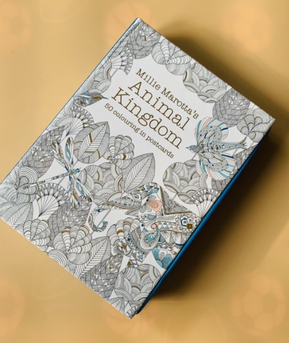 Animal Kingdom 50 colouring in postcards