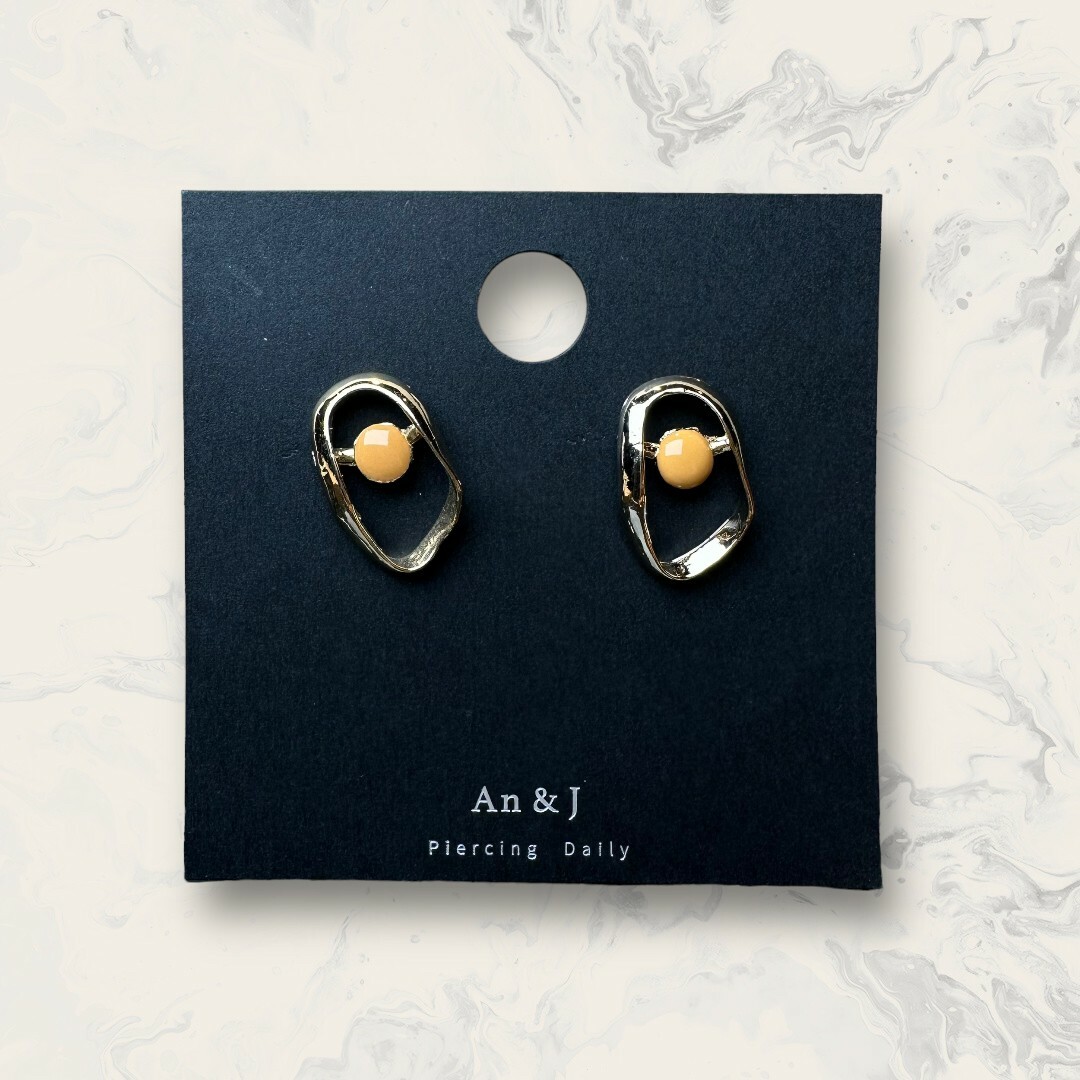 韓國直送-鋼針 不規則金框中橘黃圓 鍍14K