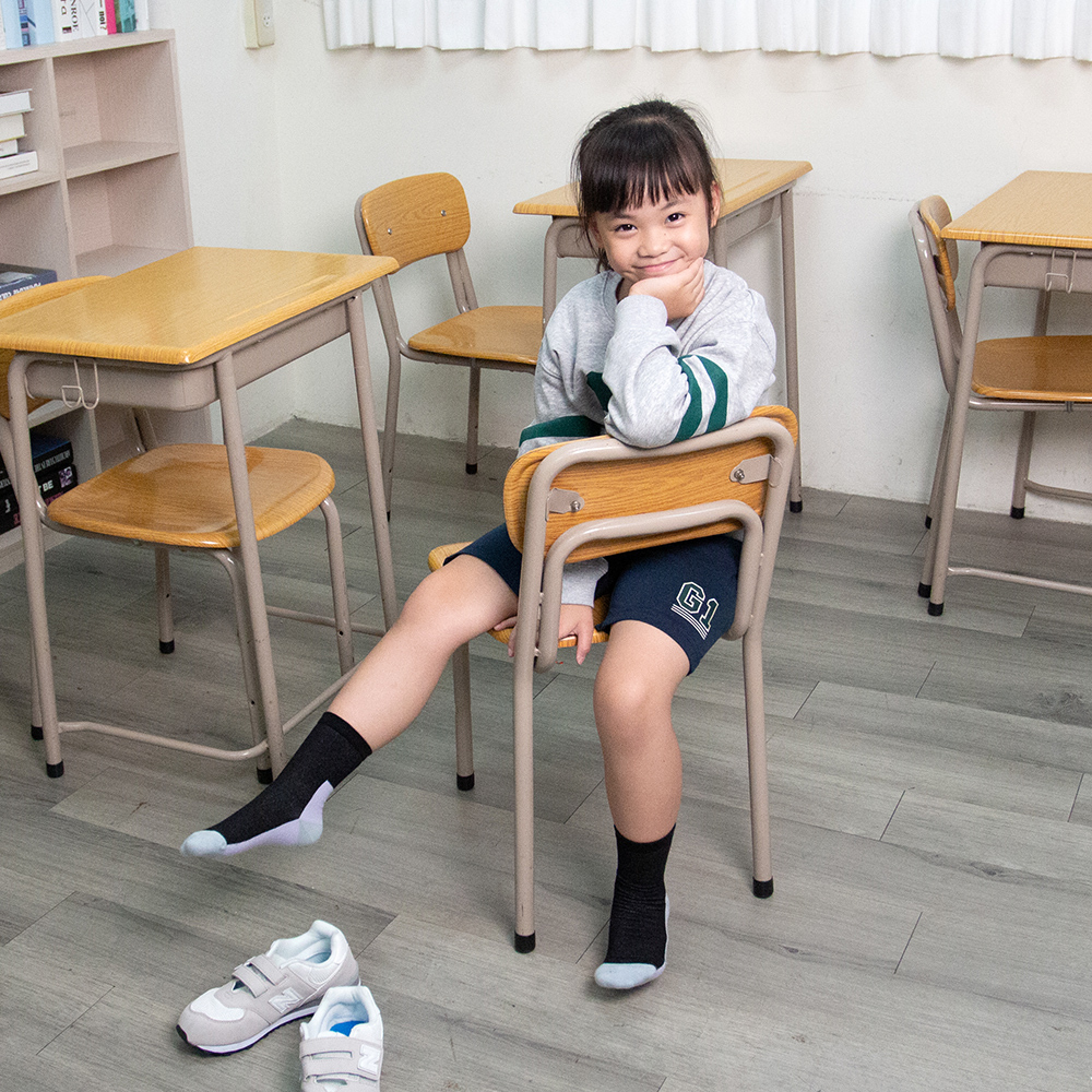 《歐嗨呦！陽光吐司襪》藍莓抹醬-中筒-S〈除臭〉