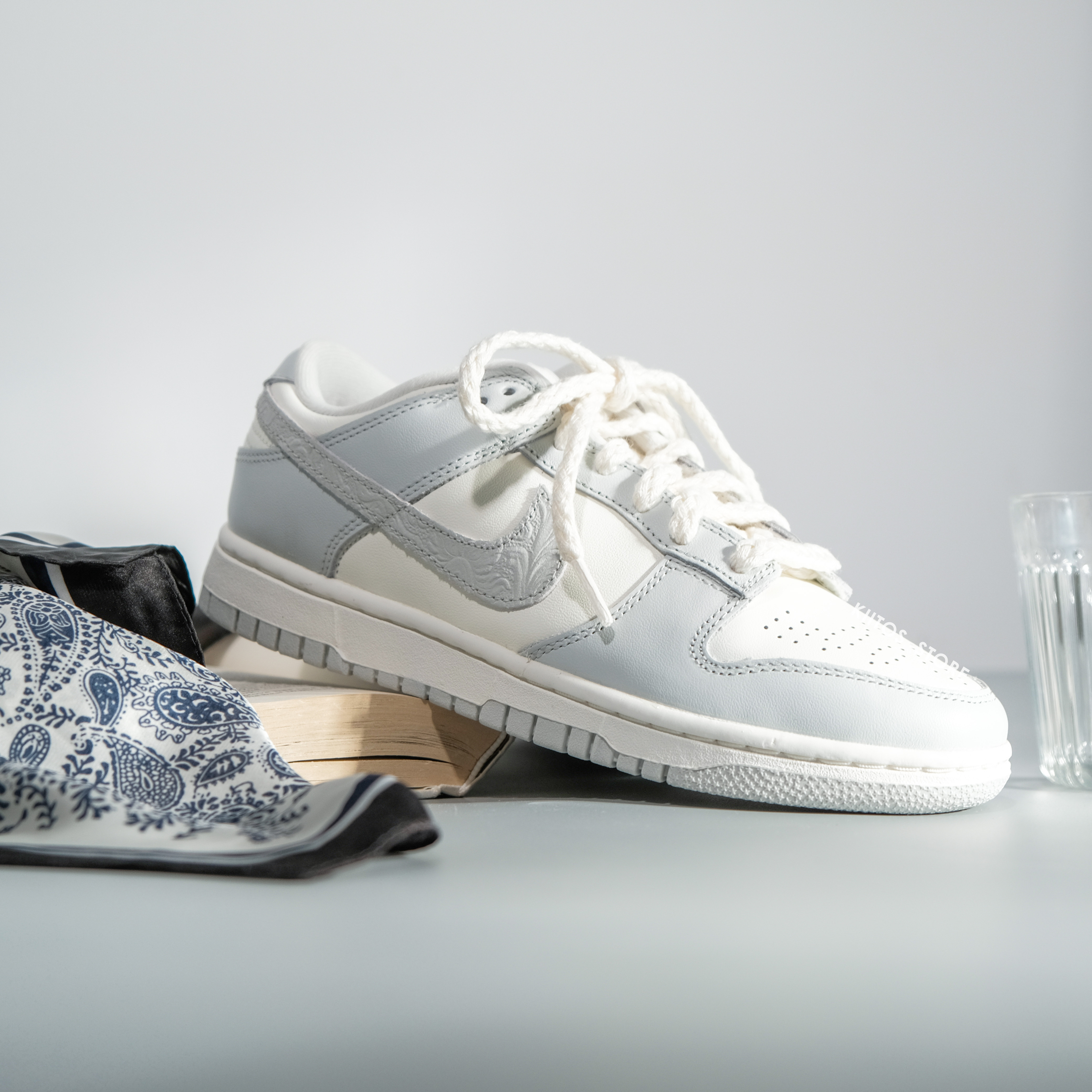 NIKE DUNK LOW 灰白浮雕 FJ4553-133