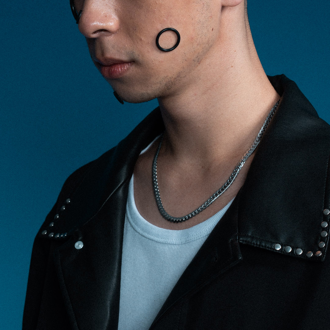 【BLUZ】鈦鋼箭型百搭項鍊