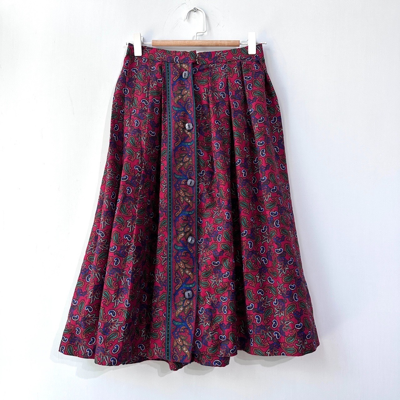 暗紅色腰果花傘裙