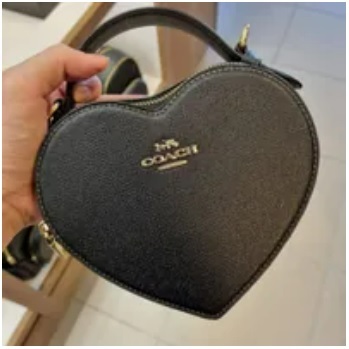 [S] COACH CE652 XGRN LEATHER HEART XBODY,BLACK, 195031805400 [FINAL SALE] (SCO515)