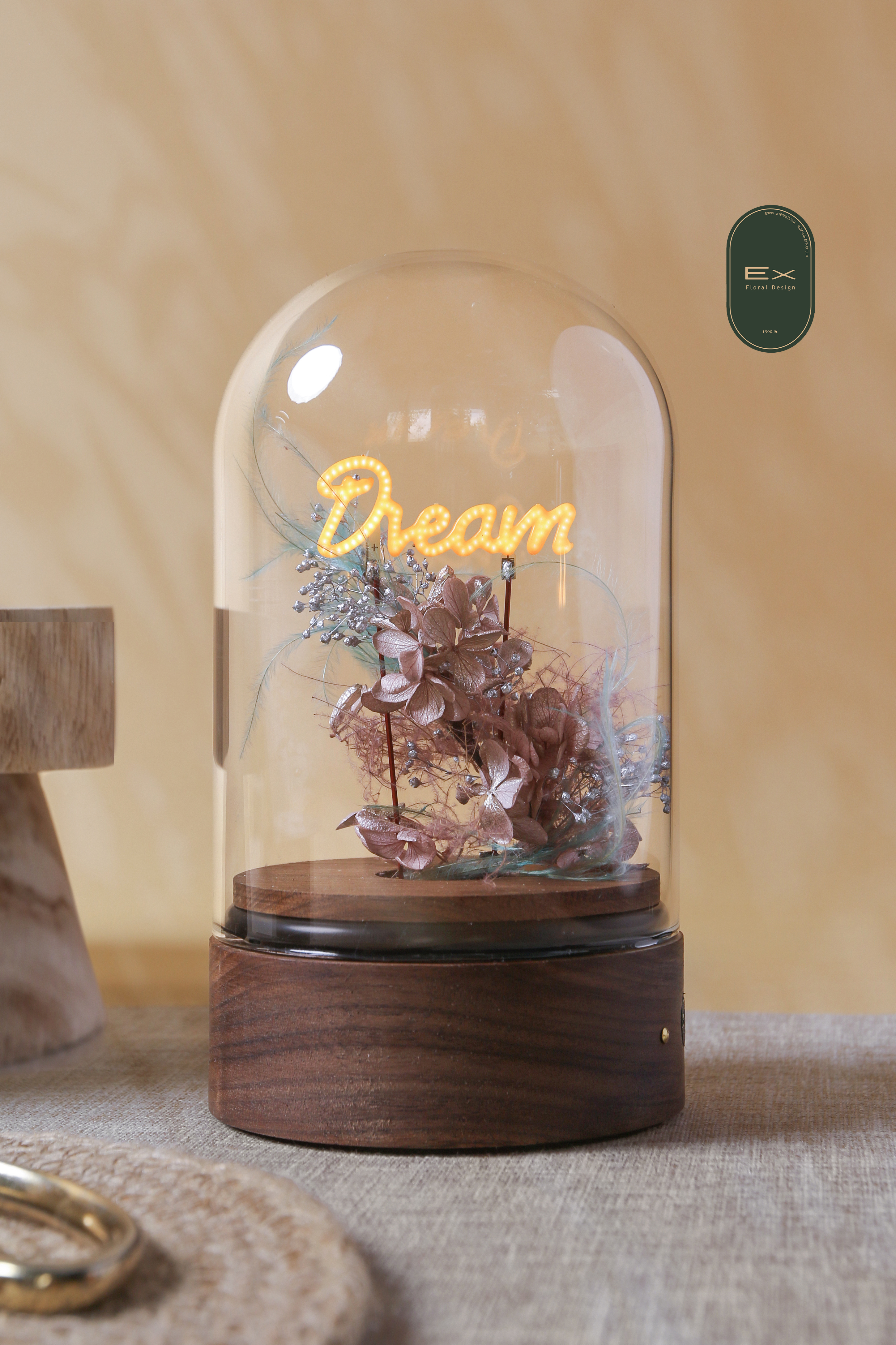 Sweet Dreams〈永生花燈飾〉