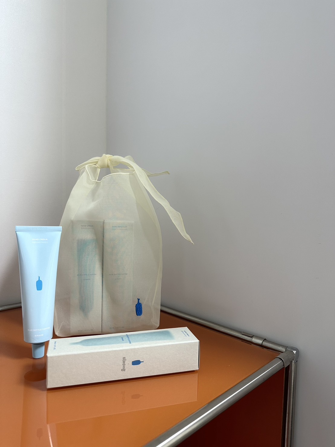 韓國Blue bottle 藍瓶香氛護手霜