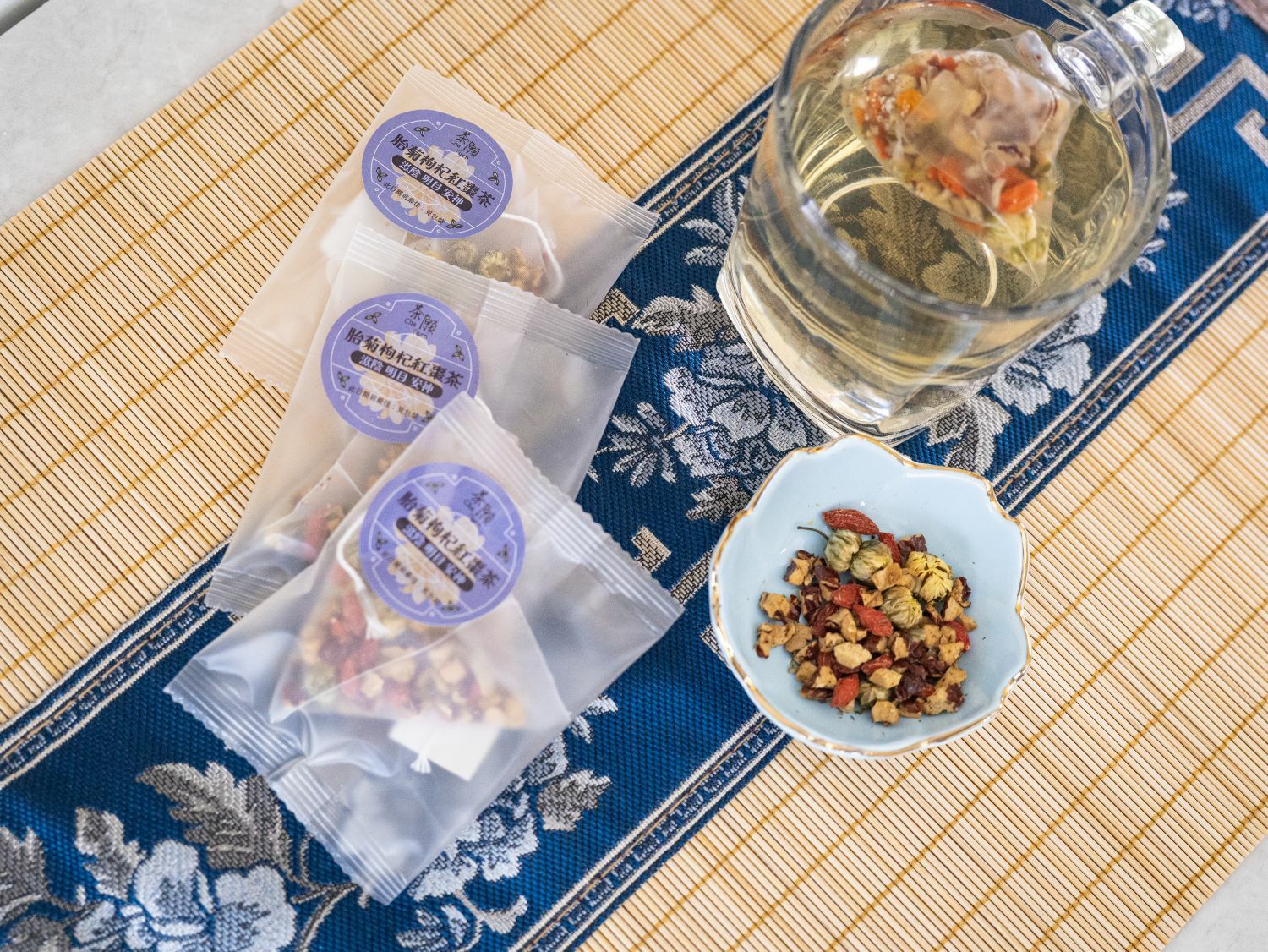 Cha Yuen - Fetal Chrysanthemum Red Wolfberry Red Date Tea