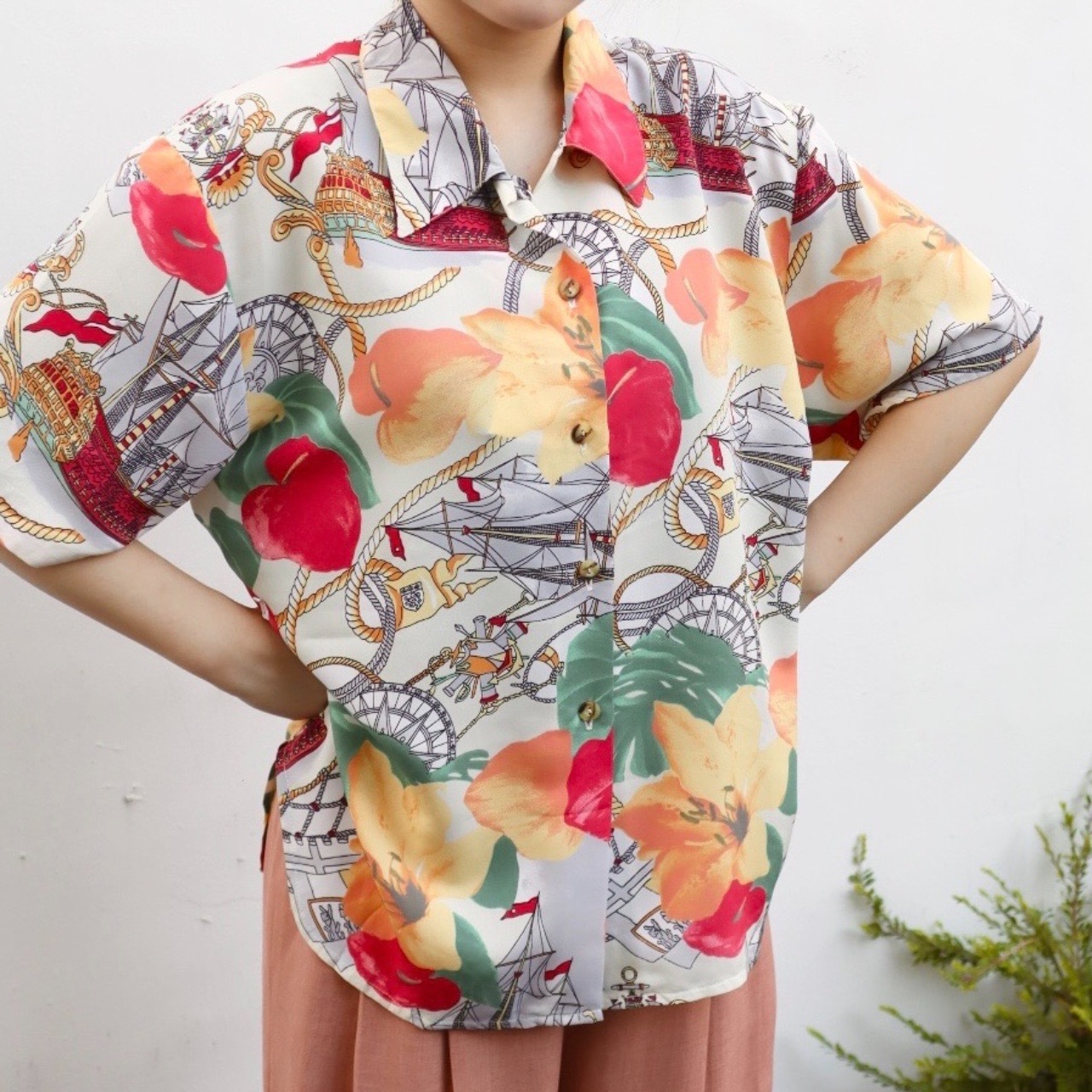 航海圖案配心形葉紋短袖上衣