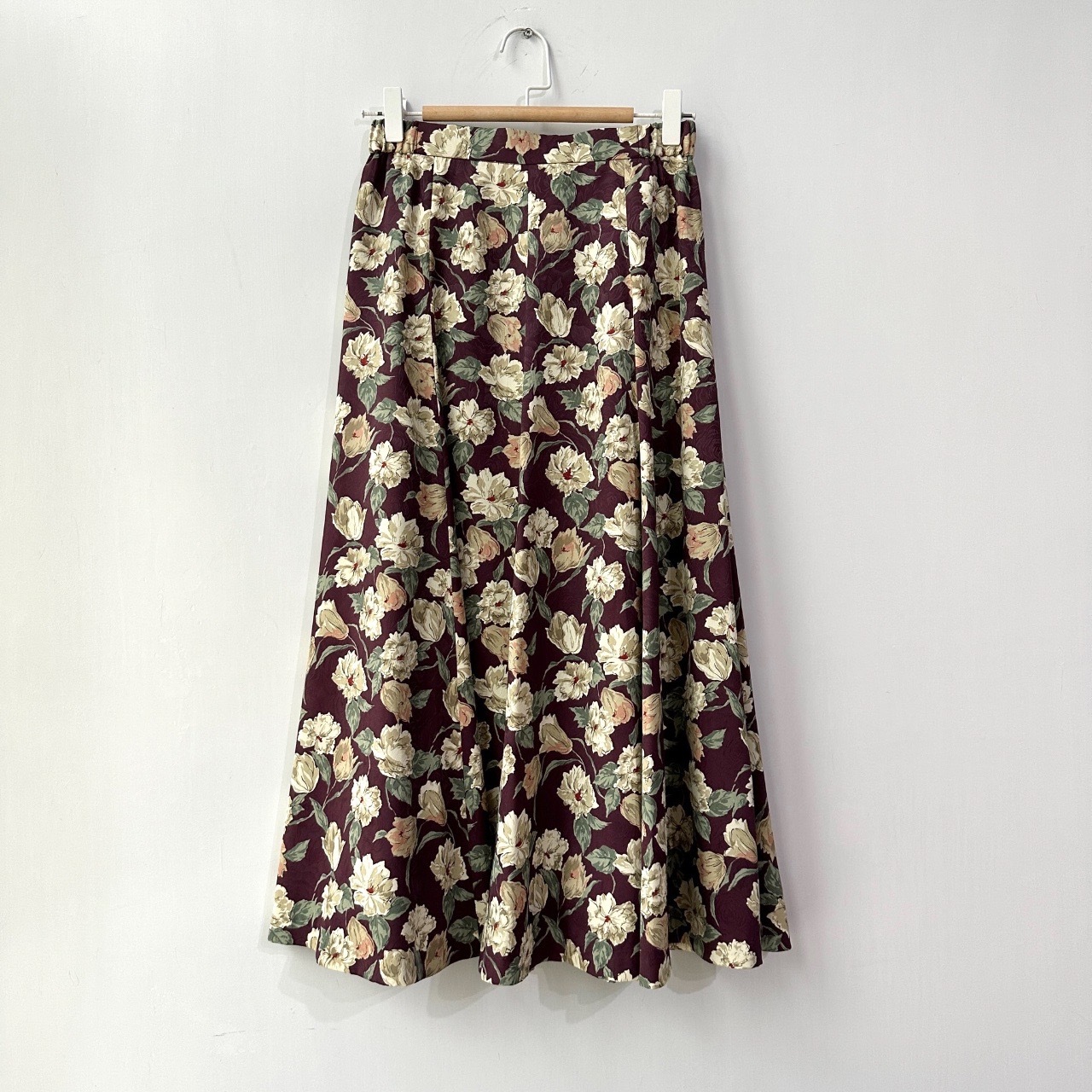 日本製浪漫高貴感酒紅色大花半身裙