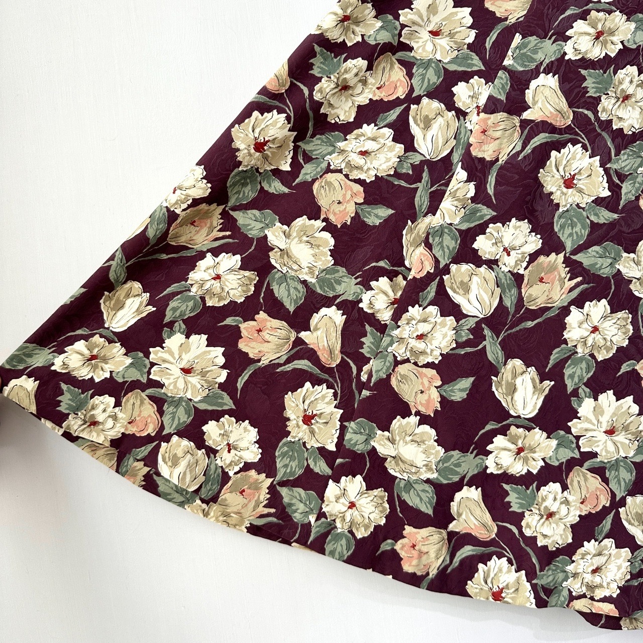 日本製浪漫高貴感酒紅色大花半身裙