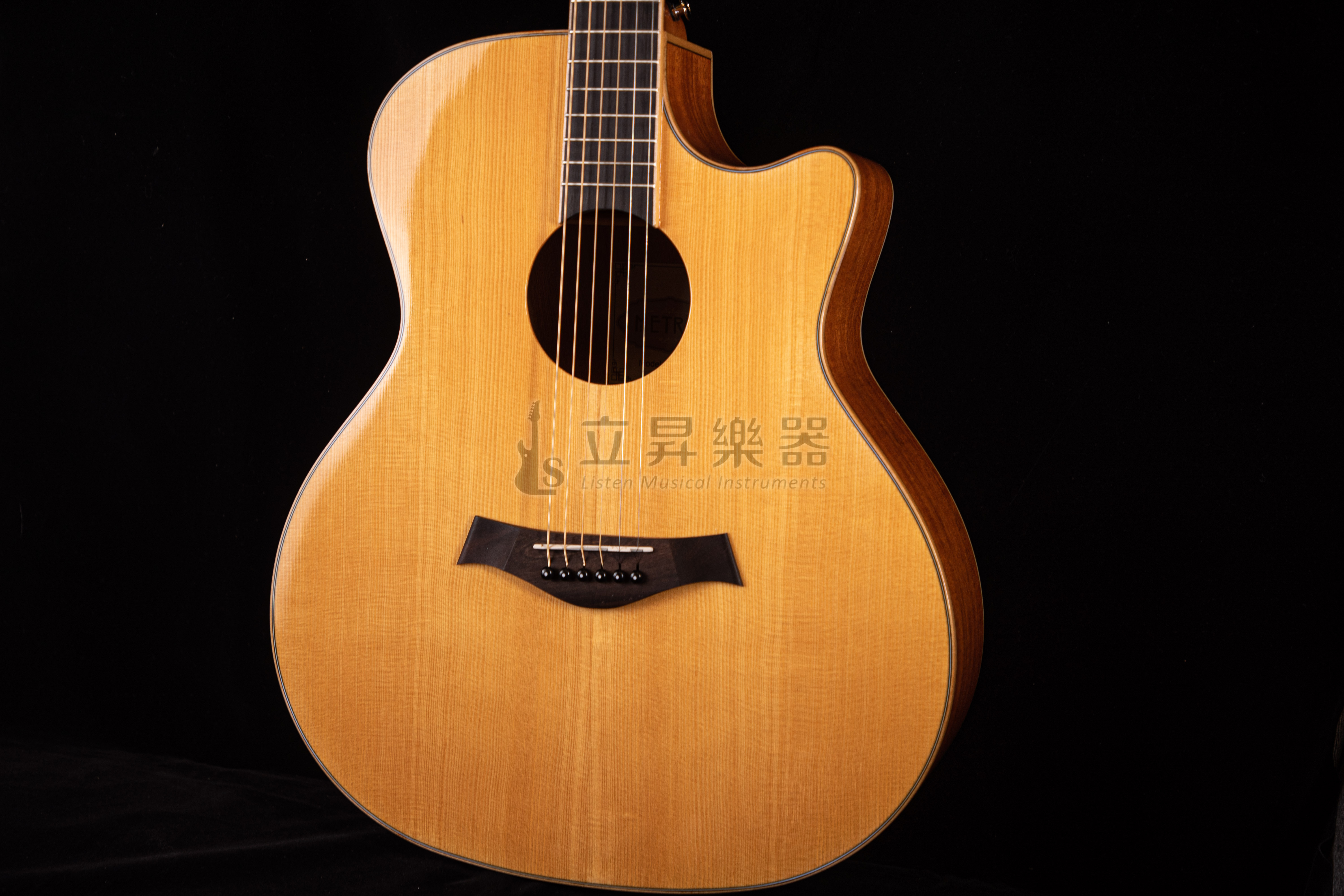 METRIC MTC-41GAGS 亮面 雲杉木面單板 桃花心木側背板 GA桶缺角 木吉他 附琴袋、配件