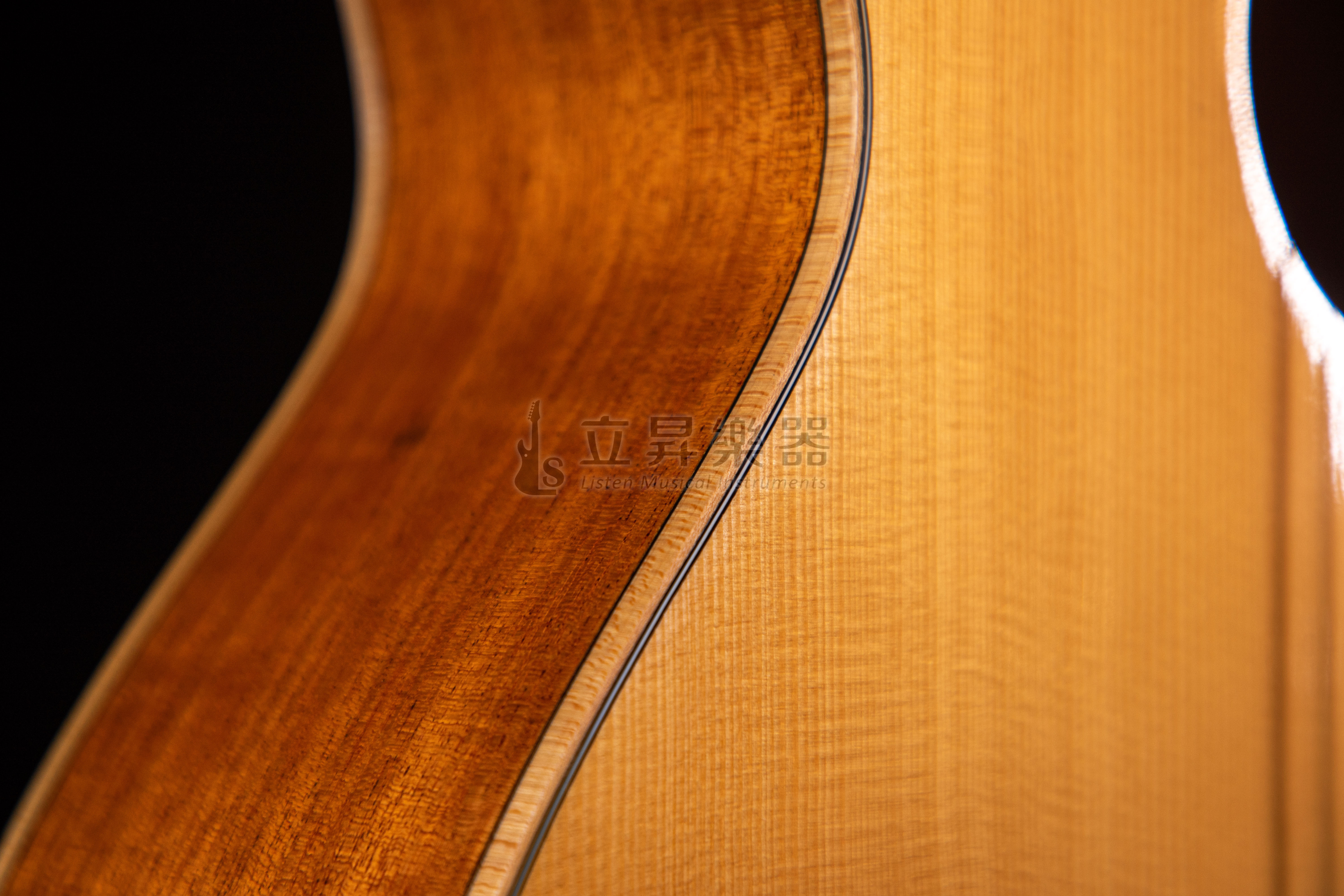 METRIC METRIC MTC-41GAGS 亮面 雲杉木面單板 桃花心木側背板 GA桶缺角 木吉他 附琴袋、配件 第 5 張圖片｜三峽吉他 / Bass