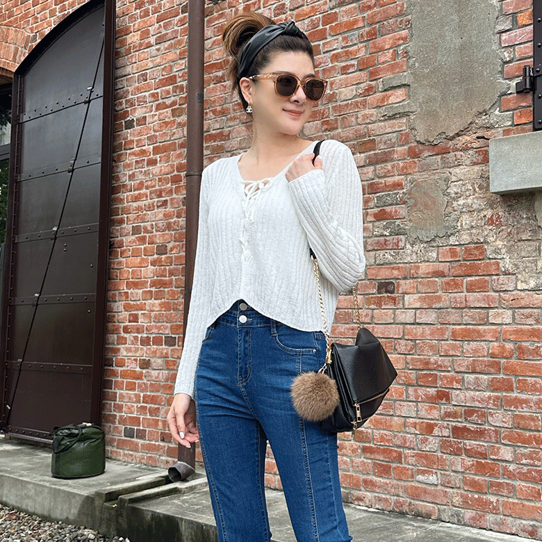 綁帶造型針織上衣