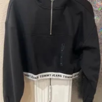 [S] TOMMY HILFIGER ZIP CROP SWEATER,BLACK, 76J4254-001 (STH479)