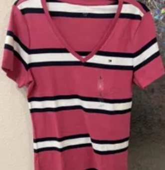 [S] TOMMY HILFIGER STRIPED V-NECK T-SHIRT,PINK, 76J4358-640 (STH491)