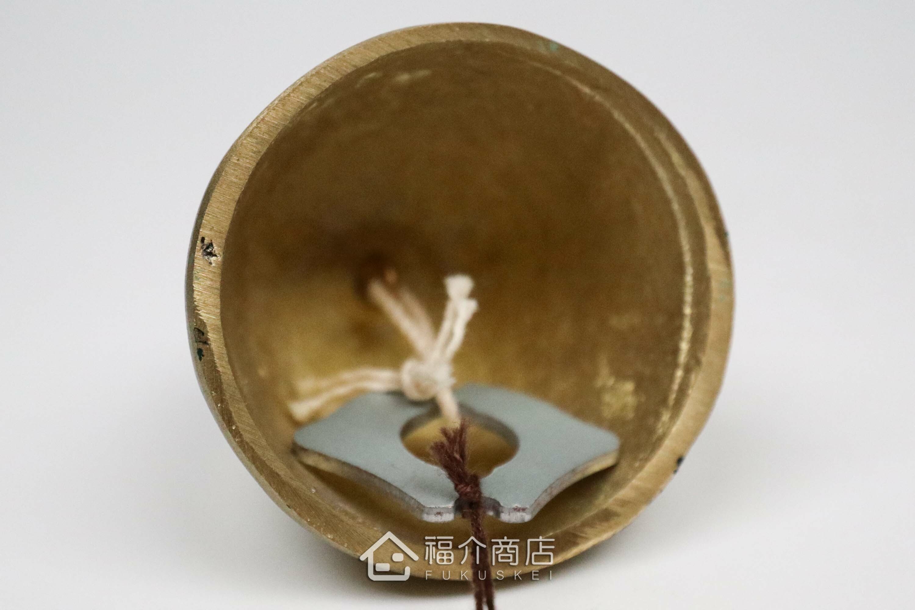 銅製的青銅色蟋蟀造型風鈴