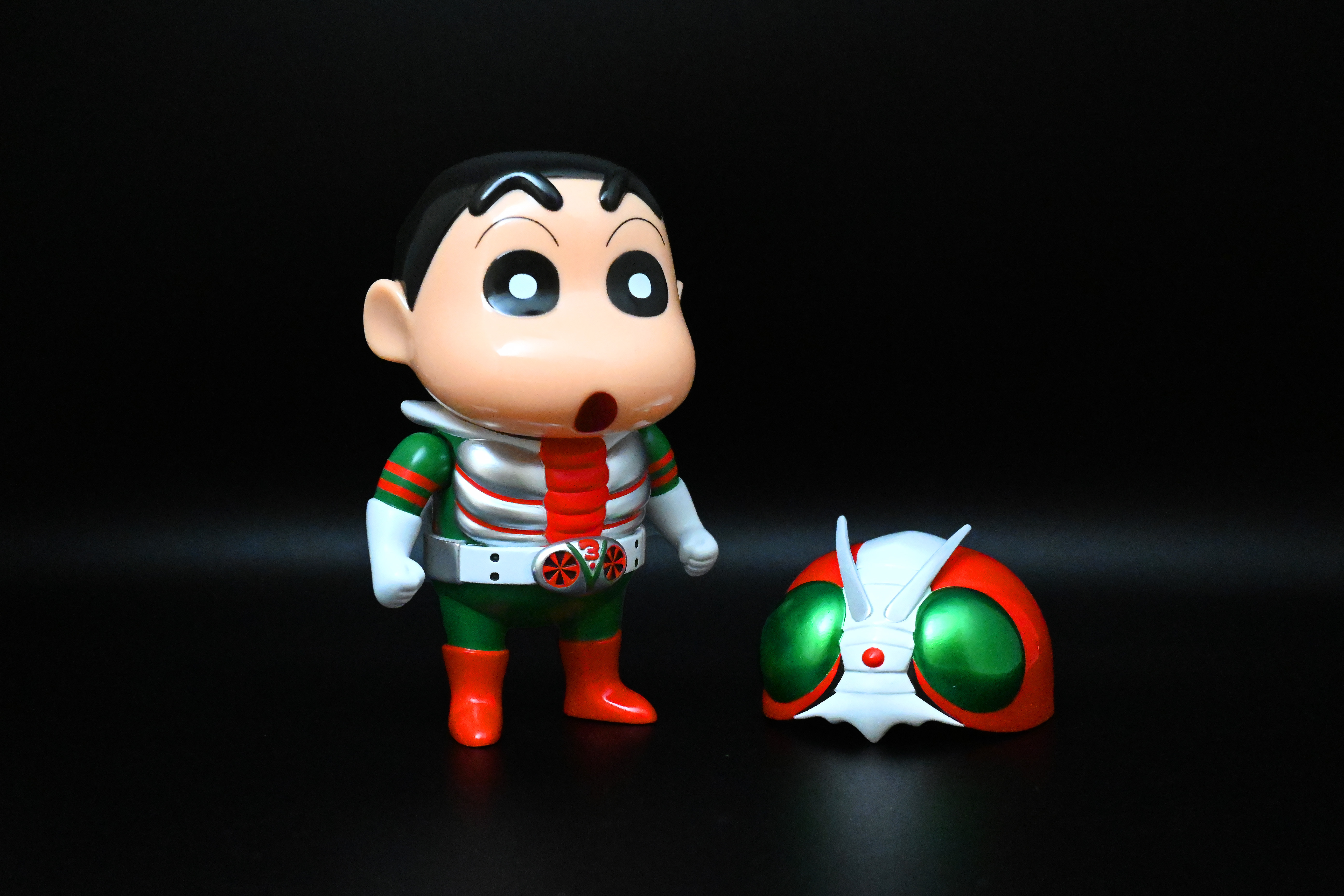 Crayon Shinchan x Kamen Rider V3