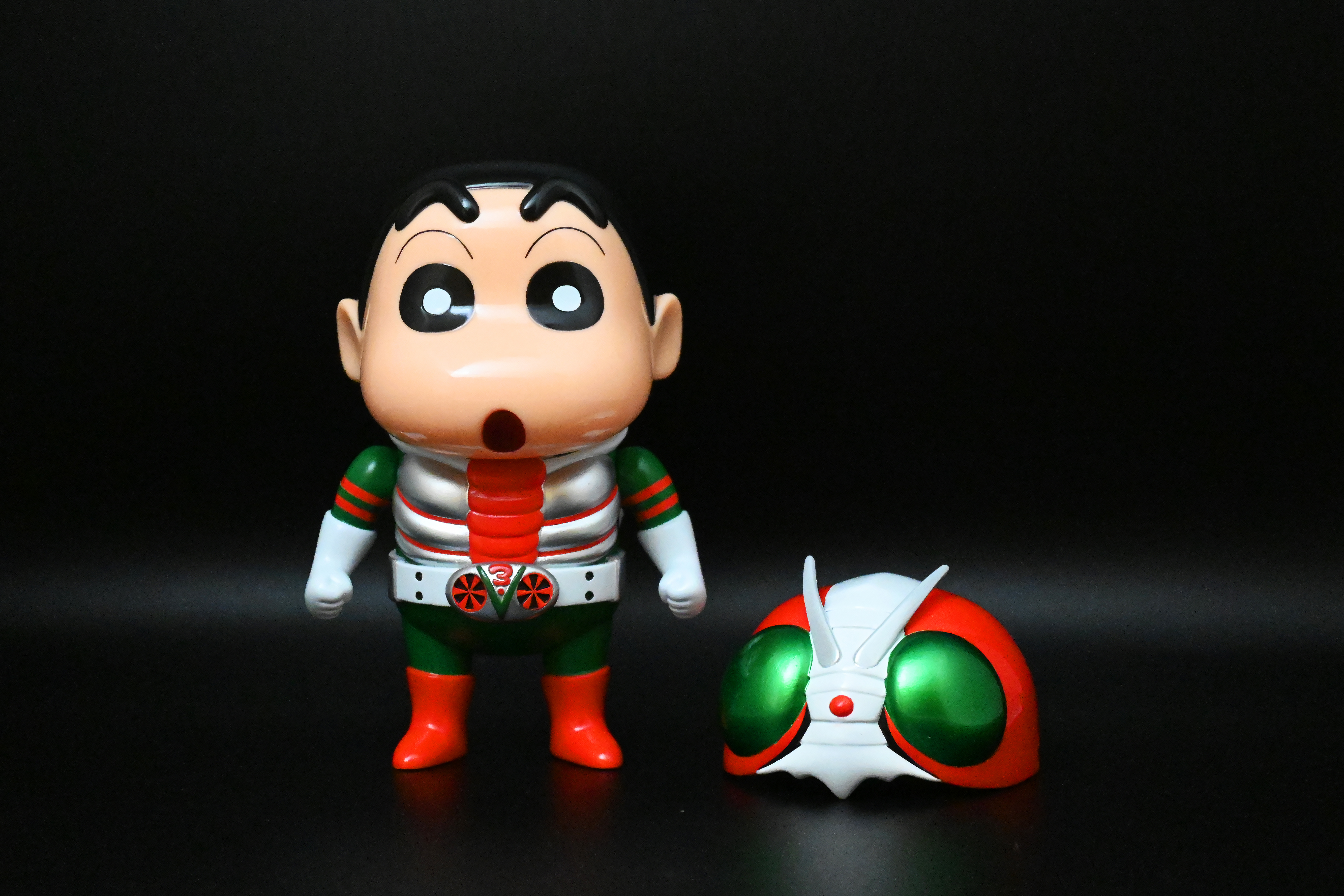 Crayon Shinchan x Kamen Rider V3
