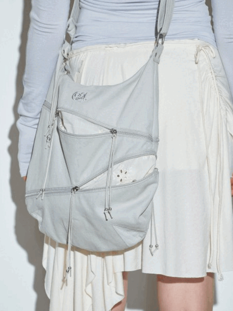 SCULPTOR Expendable Hobo Bag [2 colors]