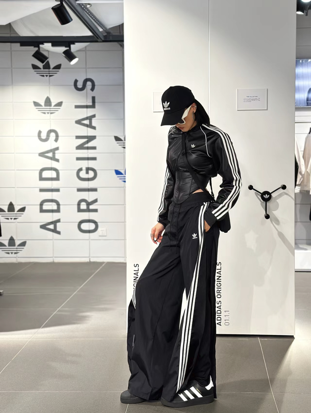 Adidas 縮腰辣妹皮外套🖤