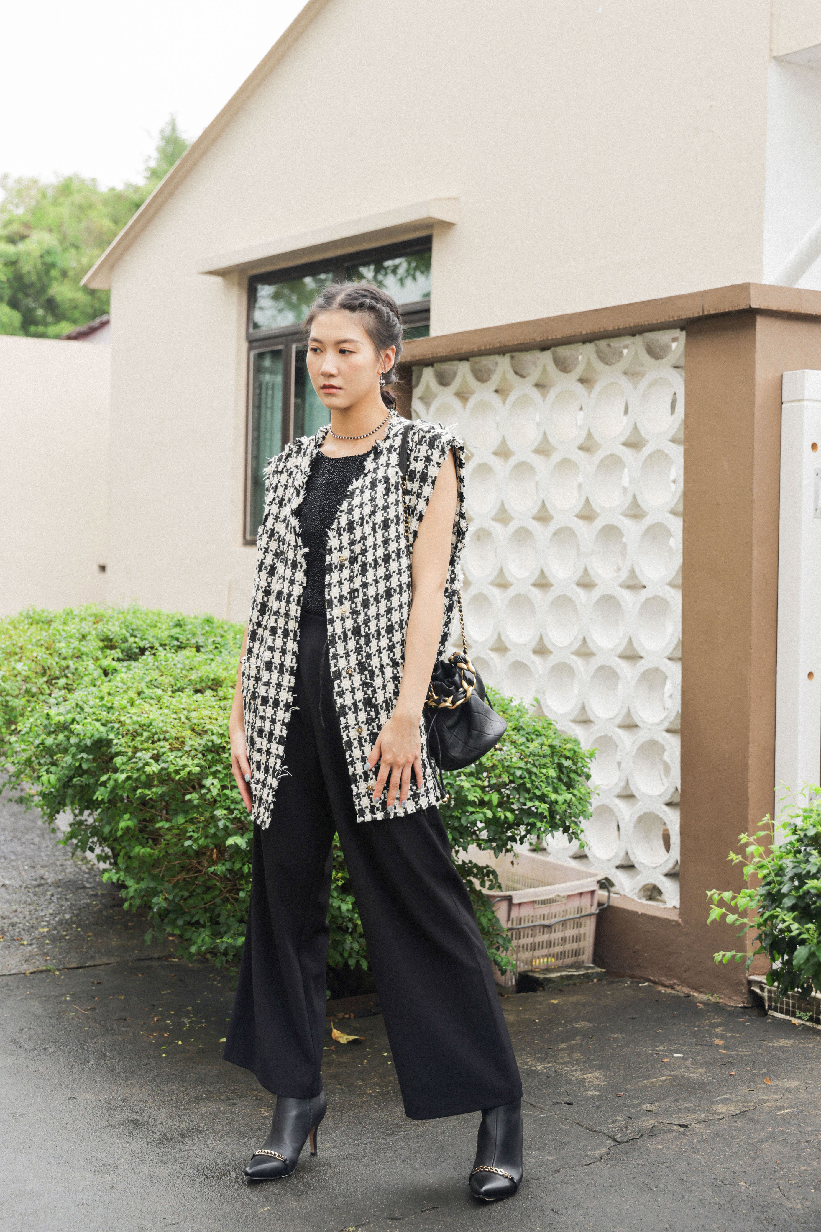 暗直紋釘珠背心（現貨款式）