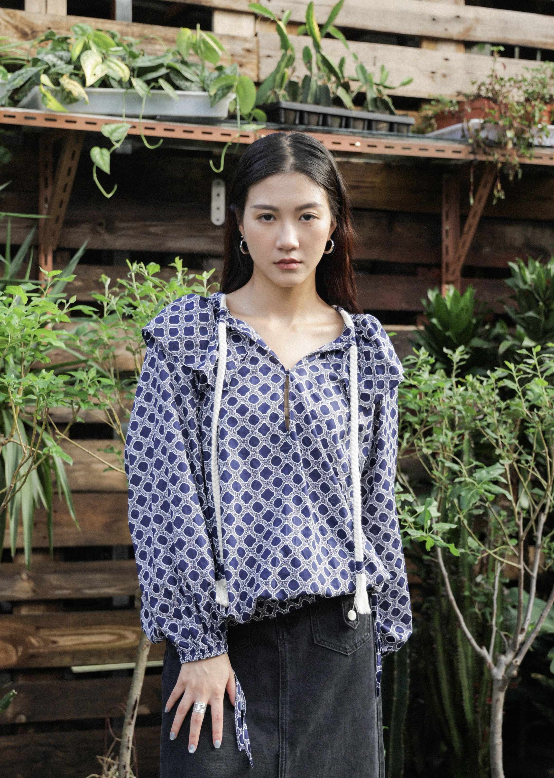 棉繩領印花上衣（現貨款式）