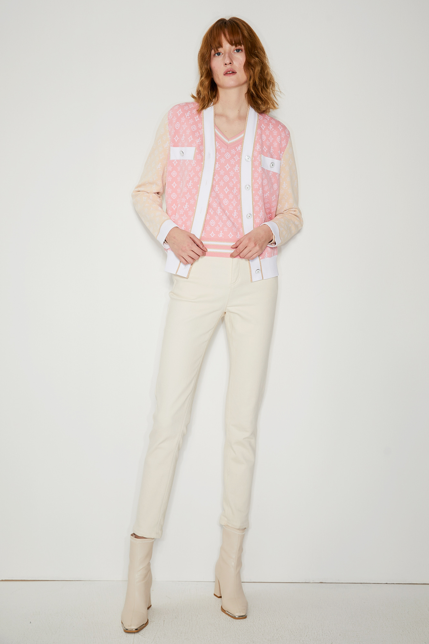 BC15201A1 曦玫瑰小香風縮口衛衣