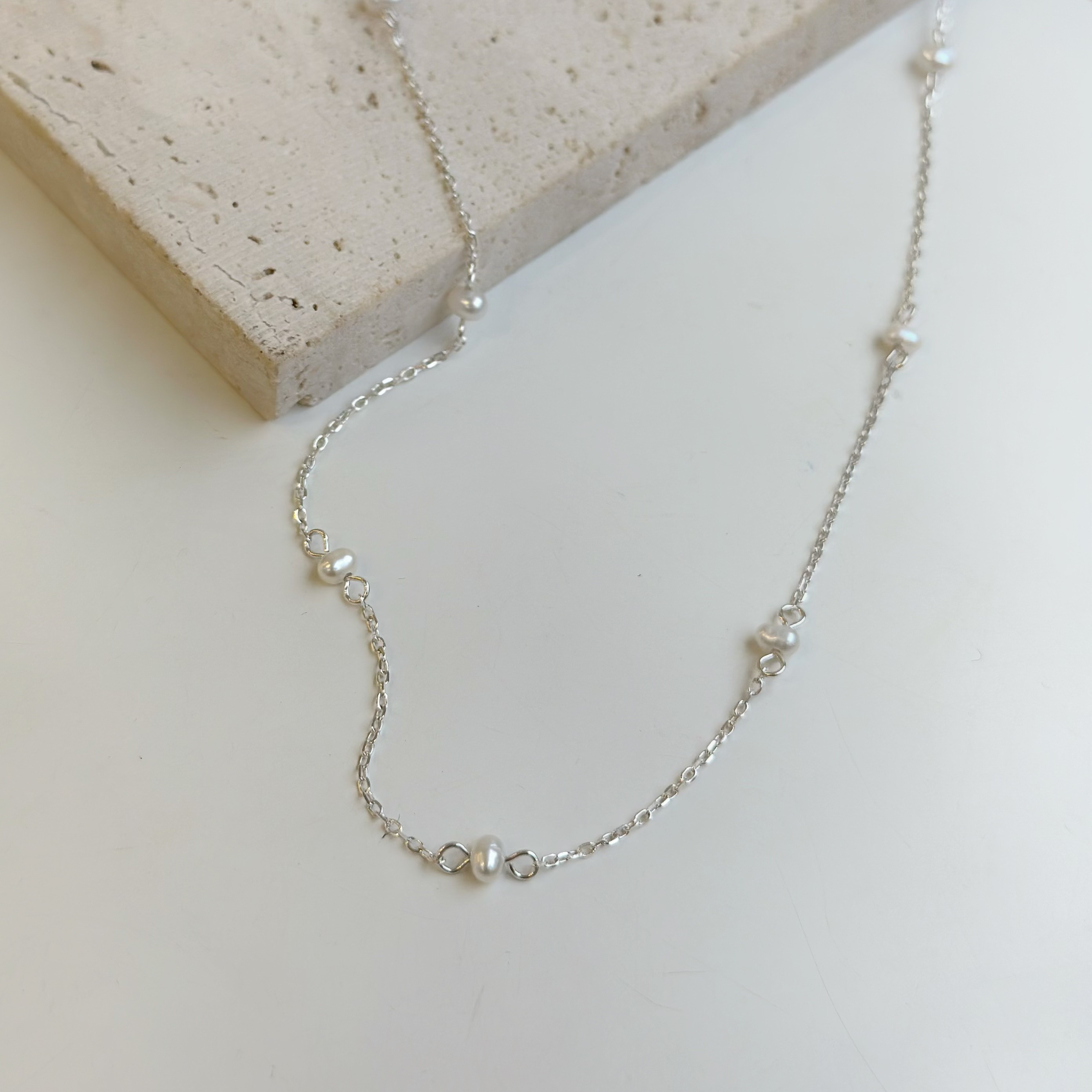 吸引．珍珠純銀鎖骨鏈