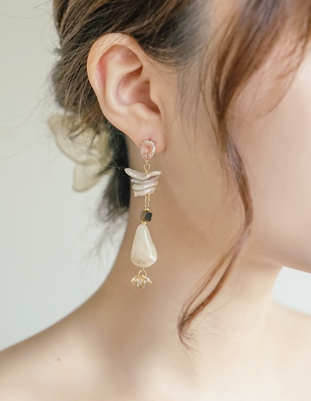 by mii✧旋轉貝片小水晶耳飾