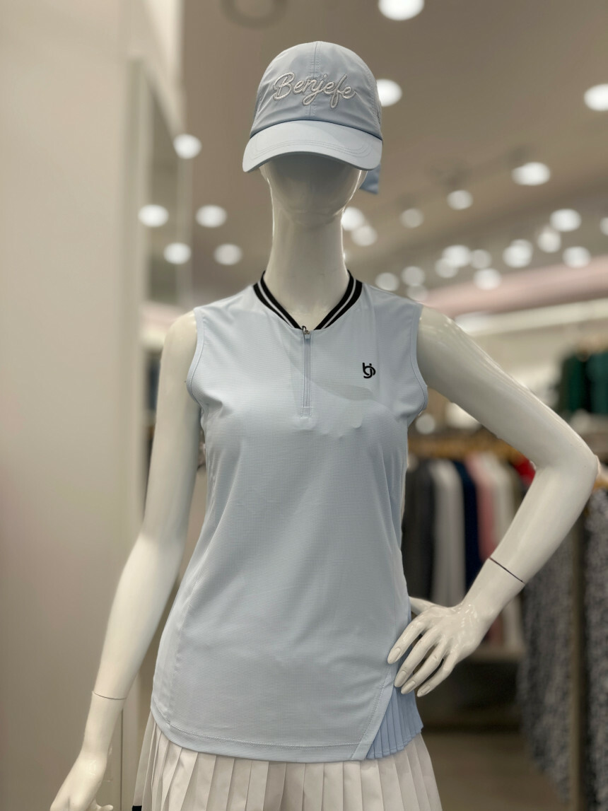 女款 M10【 韓版春裝新品】6折起/正韓Benjefe Golf同步 時尚設計側腰百褶無袖T卹/韓流高爾夫球女裝/Golf Fashion