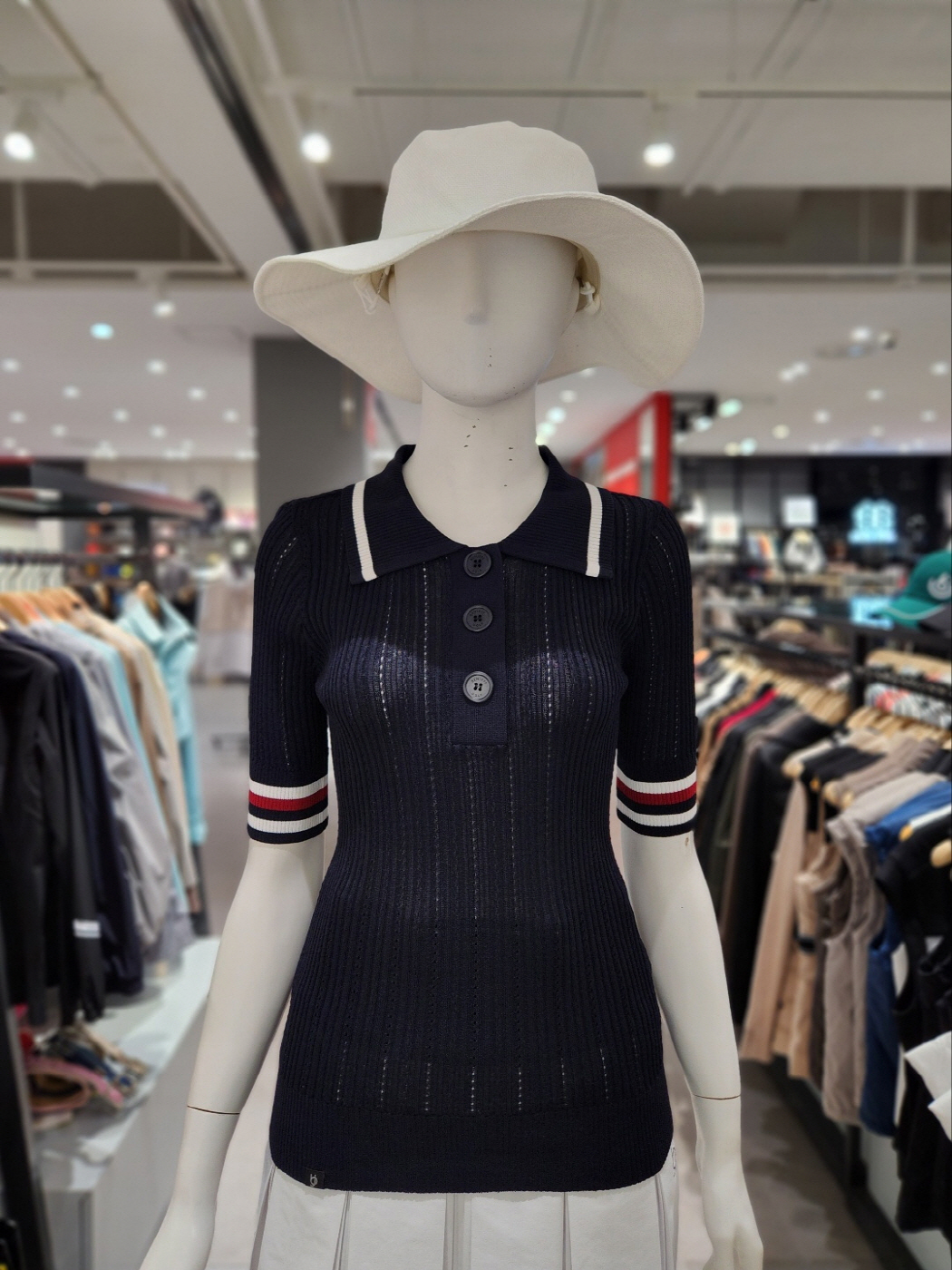 女款 M10【正韓Benjefe Golf同步促銷】/時尚簡約線條刺繡彈性針織短袖套頭衫/高爾夫球女裝