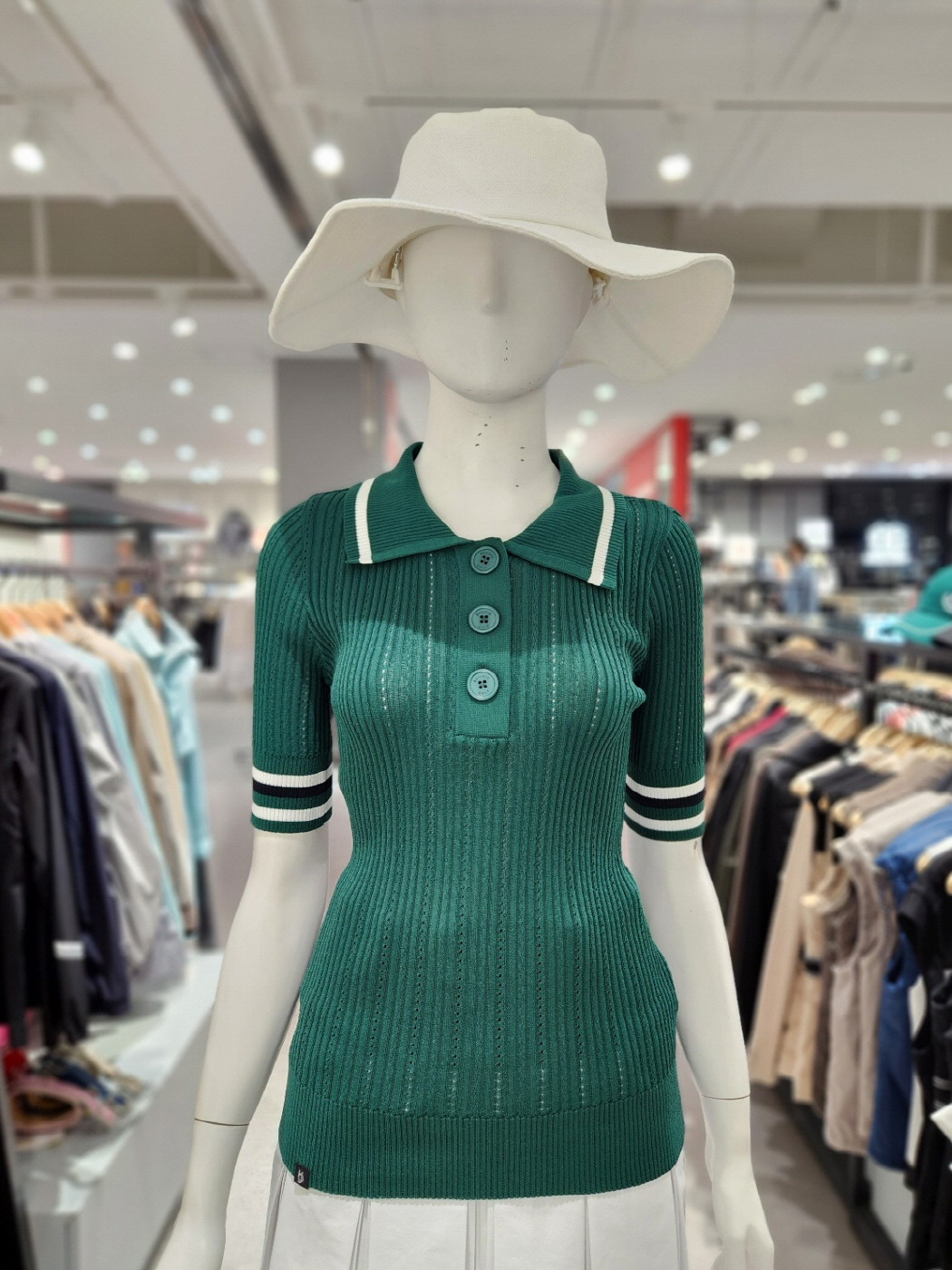 女款 M10【正韓Benjefe Golf同步促銷】/時尚簡約線條刺繡彈性針織短袖套頭衫/高爾夫球女裝