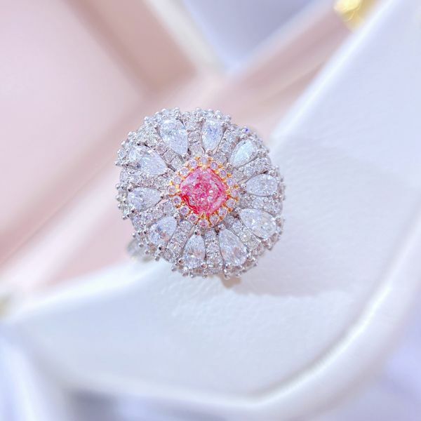 GIA粉枕豪華女戒