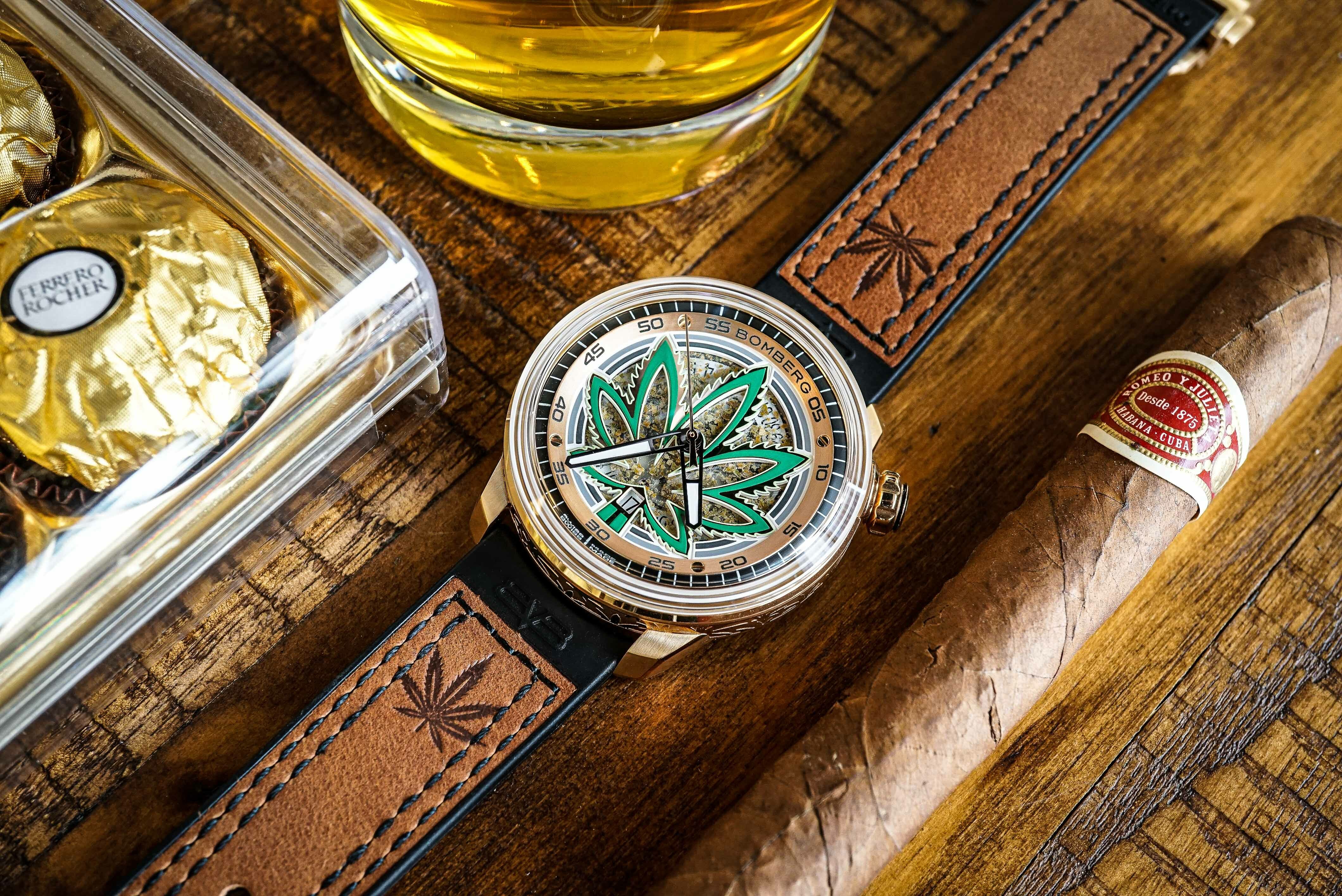 BOMBERG BB-01自動機械系列 CBD Golden腕錶